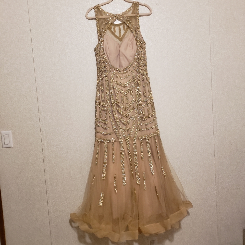 PARTY GOLD LONG DRESS WITH RHINESTONE SIZE 2XL - Picture 2 of 16